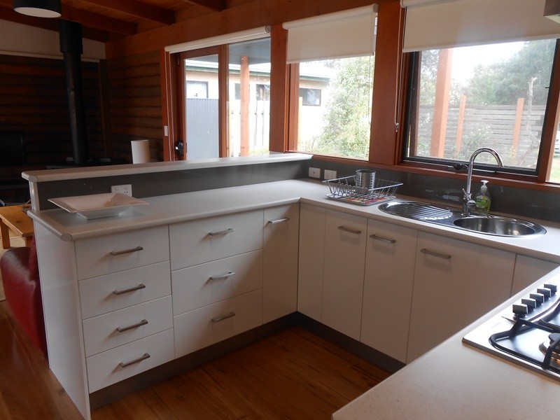 23 Ash Avenue, Sandy Point VIC 3959