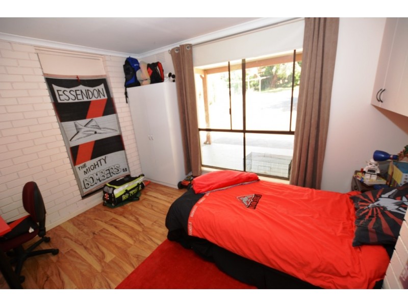 2 Sawyer Street, Leongatha VIC 3953