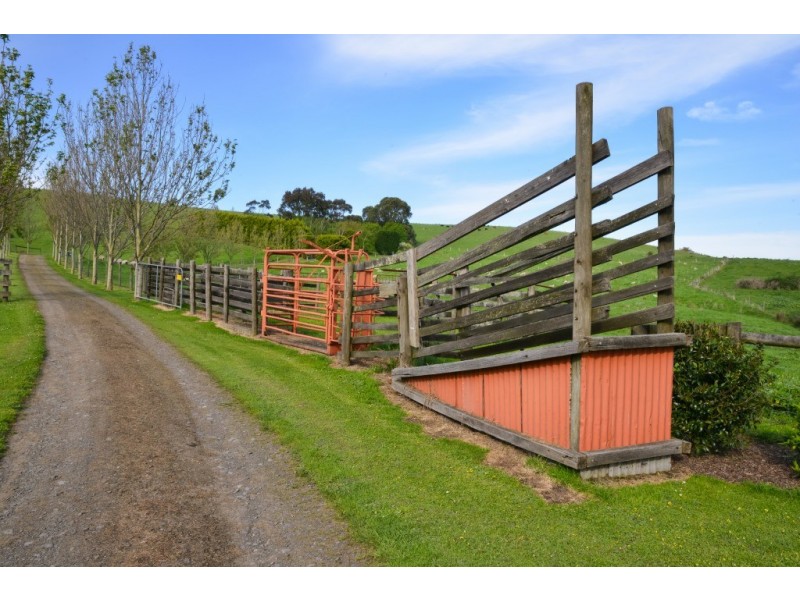 120 Mount Eccles Rd, Mount Eccles VIC 3953
