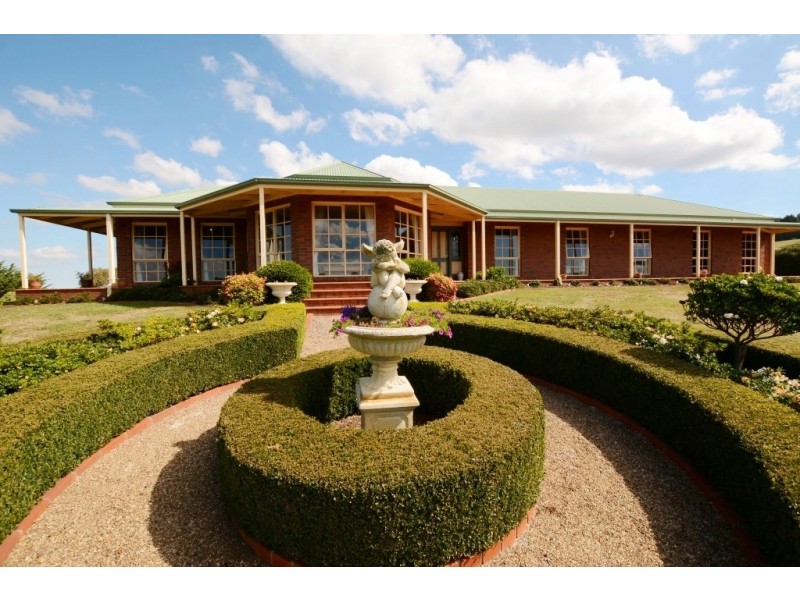 995 CANAVANS Rd, Mount Eccles VIC 3953
