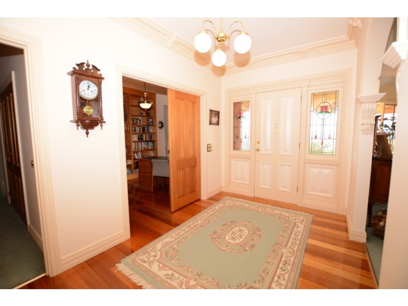 995 CANAVANS Rd, Mount Eccles VIC 3953