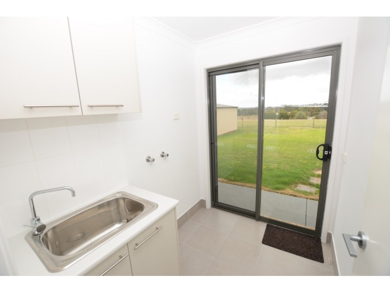 28 Parkside Close, Leongatha VIC 3953