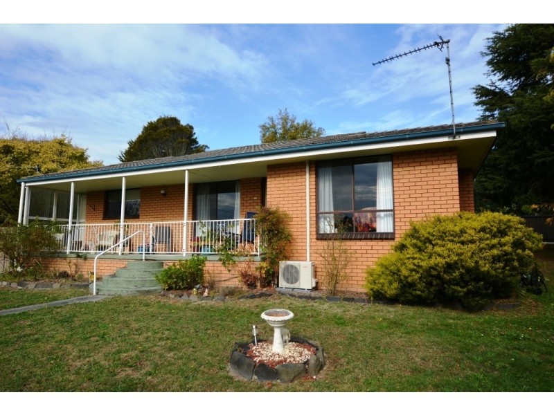 69 McKitterick St, Meeniyan VIC 3956