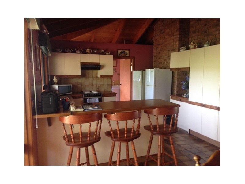 51 Sheffield Road, Neerim South VIC 3831