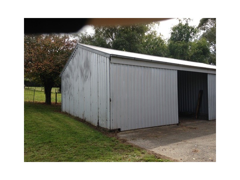 51 Sheffield Road, Neerim South VIC 3831