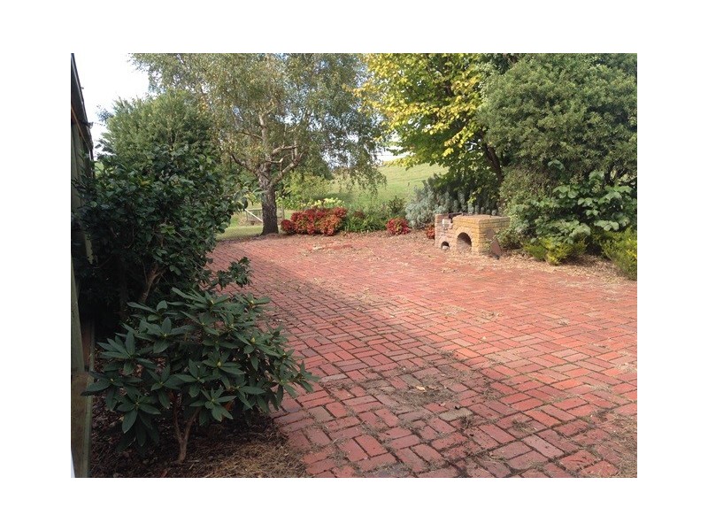 51 Sheffield Road, Neerim South VIC 3831