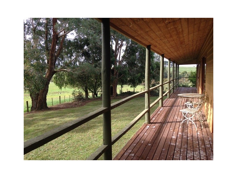 51 Sheffield Road, Neerim South VIC 3831