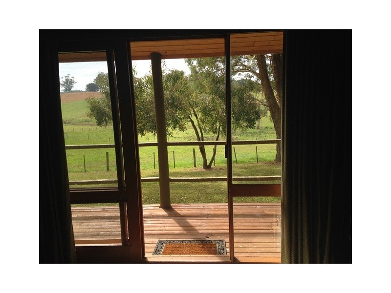 51 Sheffield Road, Neerim South VIC 3831