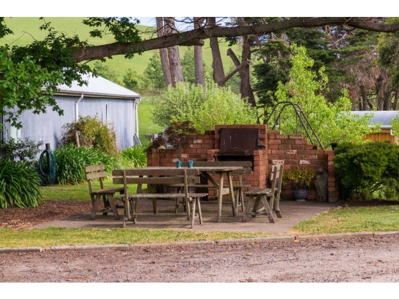 185 Amiets Rd, Wild Dog Valley VIC 3953