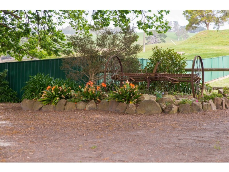 185 Amiets Rd, Wild Dog Valley VIC 3953