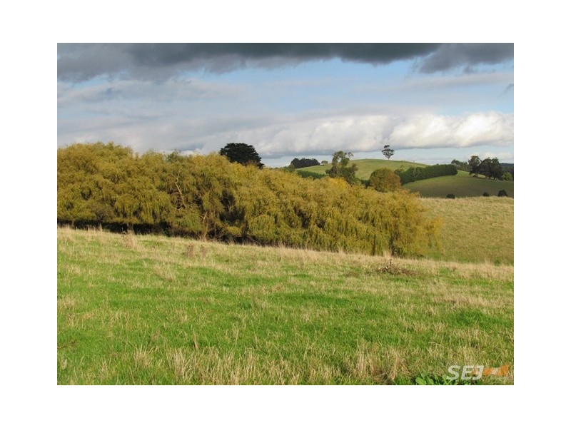 21 Irwin Road, Neerim East VIC 3831