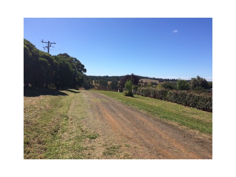 21 Irwin Road, Neerim East VIC 3831