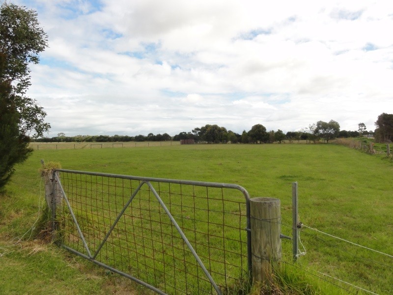 18 Port Welshpool Rd, Welshpool VIC 3966