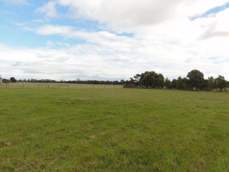 18 Port Welshpool Rd, Welshpool VIC 3966