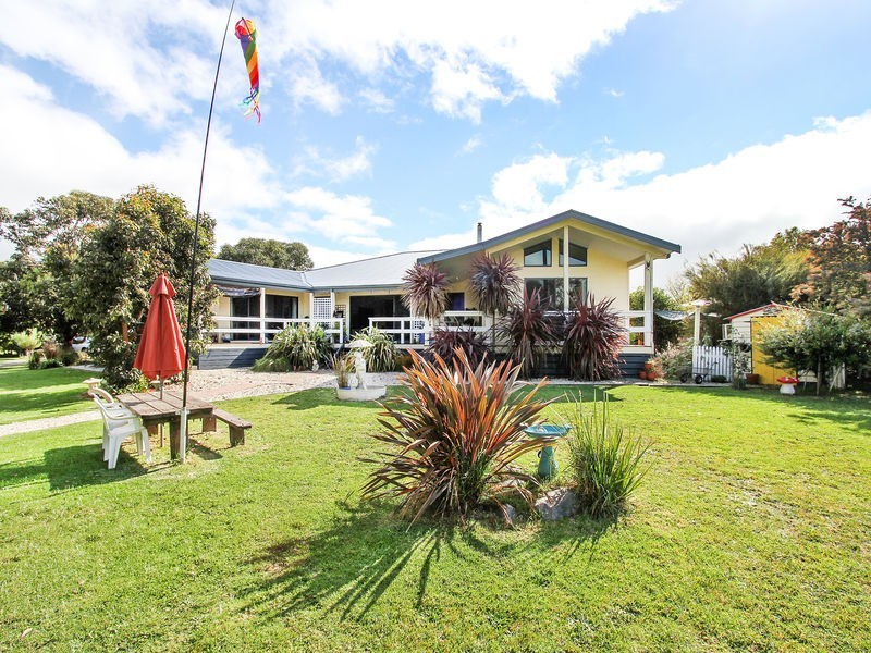35 Hourigan Camp Lane, Yanakie VIC 3960
