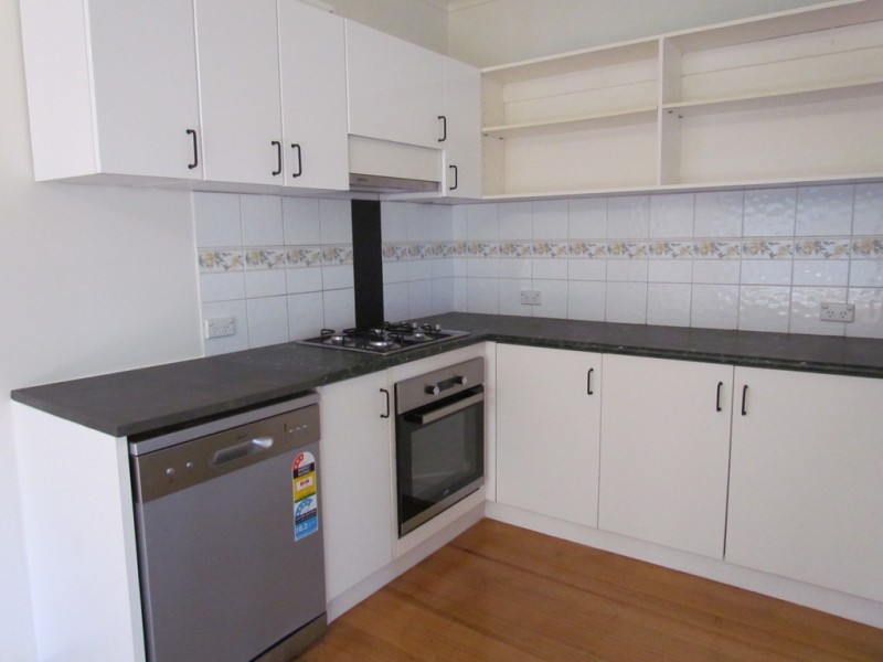 34 Henshall Street, Warragul VIC 3820