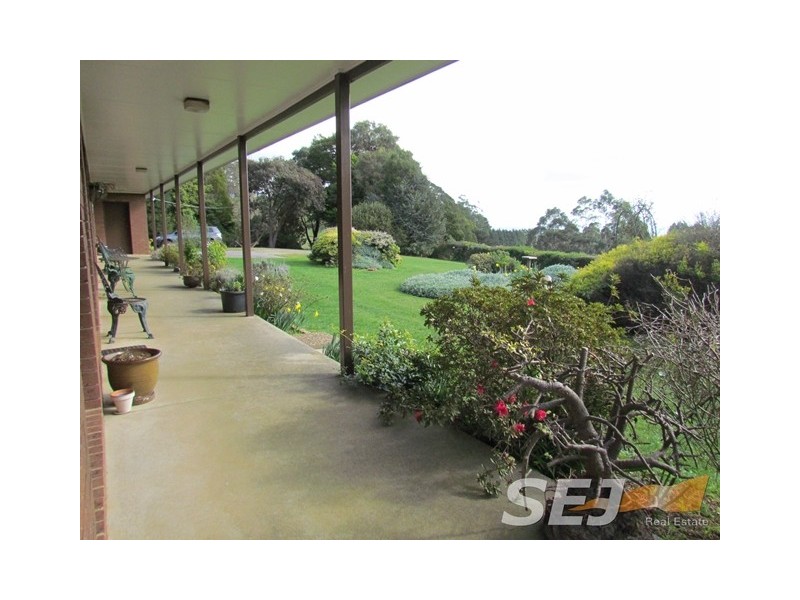 247 Lawrences RD, Trafalgar South VIC 3824