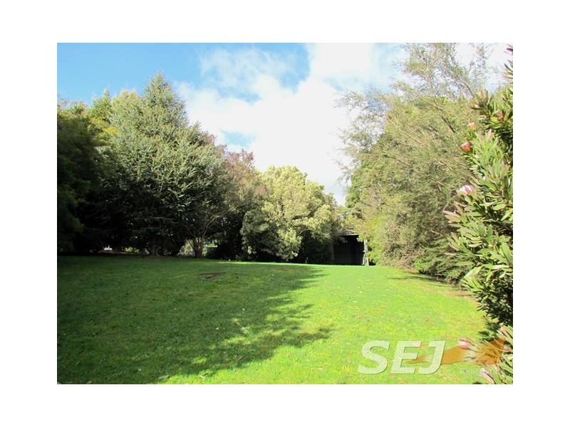247 Lawrences RD, Trafalgar South VIC 3824