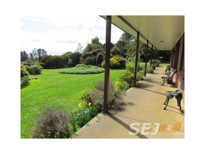 247 Lawrences RD, Trafalgar South VIC 3824