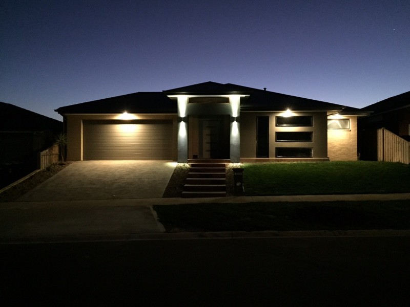 27 Skyline Drive, Warragul VIC 3820