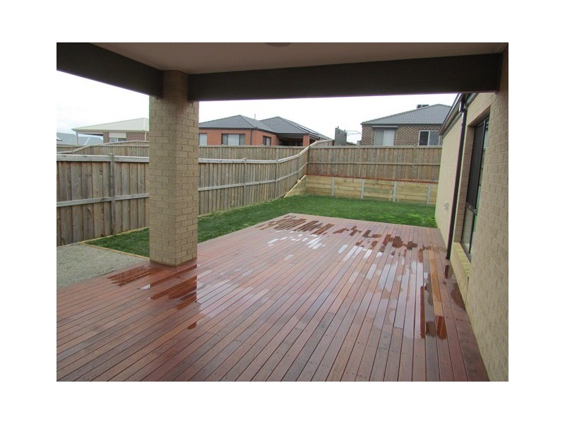 27 Skyline Drive, Warragul VIC 3820