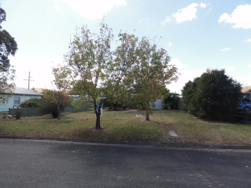 2 Slade St, Welshpool VIC 3966