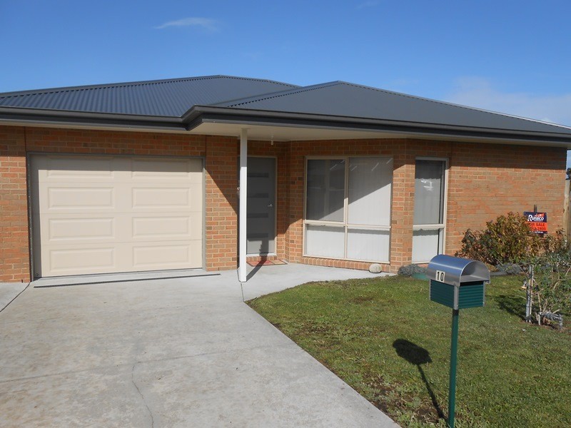 10 VARNEY ROAD, Foster VIC 3960