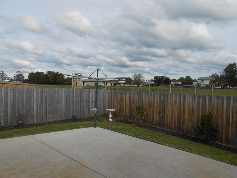 10 VARNEY ROAD, Foster VIC 3960