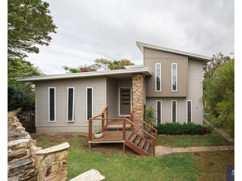 5 Tecoma Avenue, Sandy Point VIC 3959