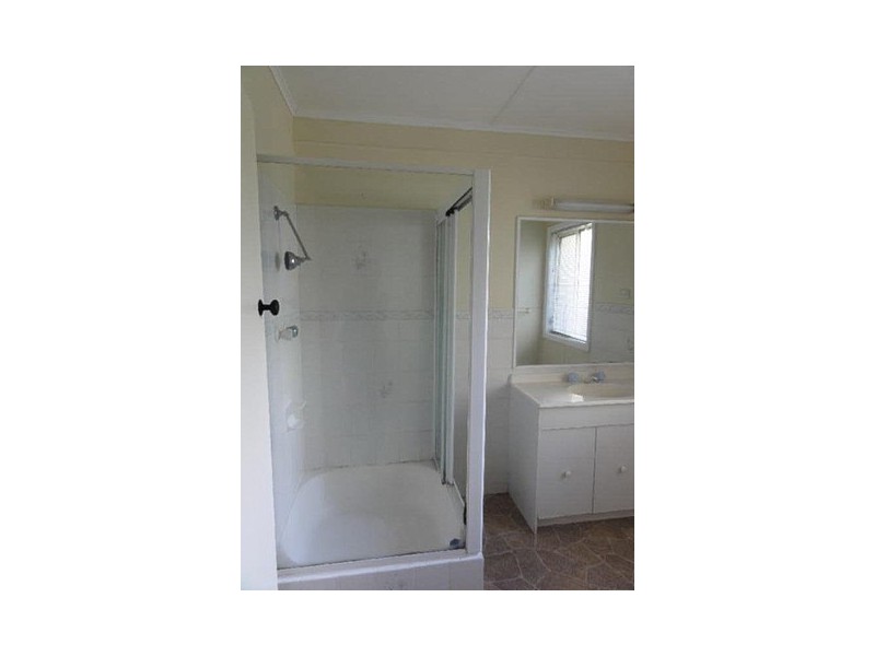 25 Dutton Street, Toora VIC 3962