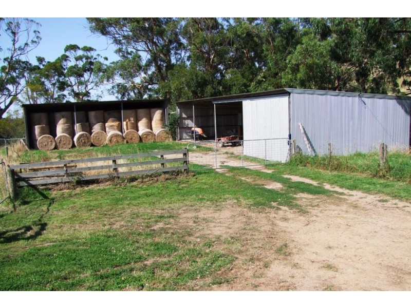 25 Algers Rd, Outtrim VIC 3951