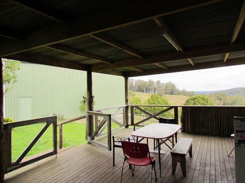 3225 Willow Grove Road, Fumina South VIC 3825