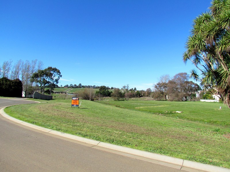 9 Web Court, Warragul VIC 3820