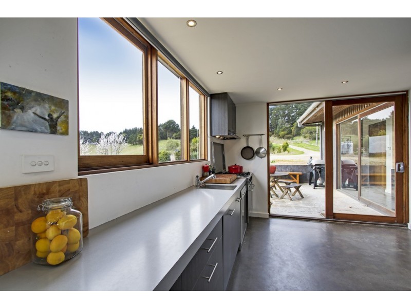 615 Ameys Track, Foster VIC 3960
