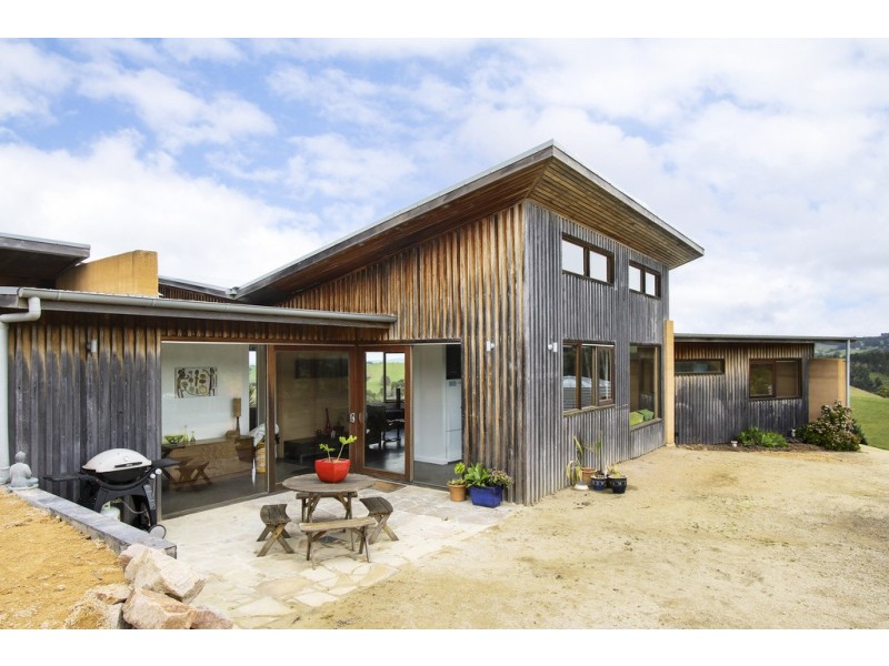 615 Ameys Track, Foster VIC 3960