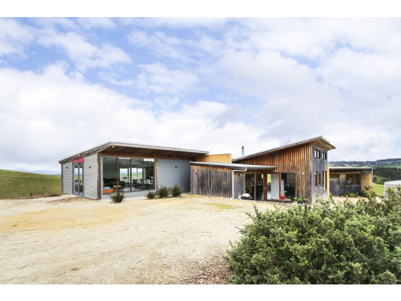 615 Ameys Track, Foster VIC 3960