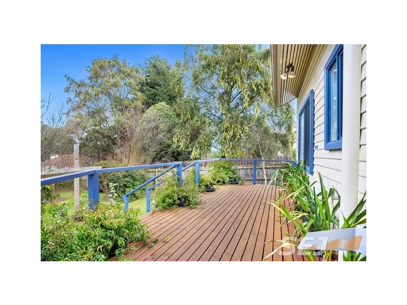 12 Centre Avenue, Warragul VIC 3820