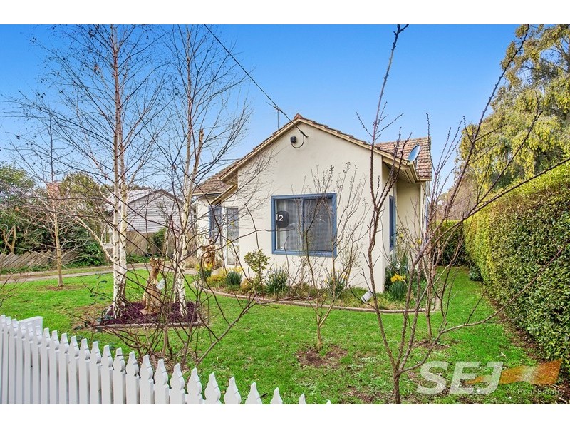 12 Centre Avenue, Warragul VIC 3820