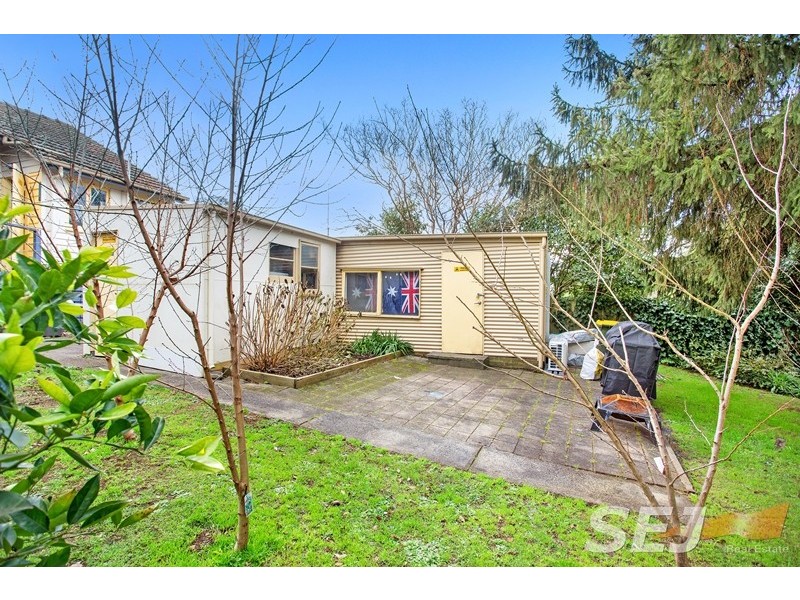 12 Centre Avenue, Warragul VIC 3820