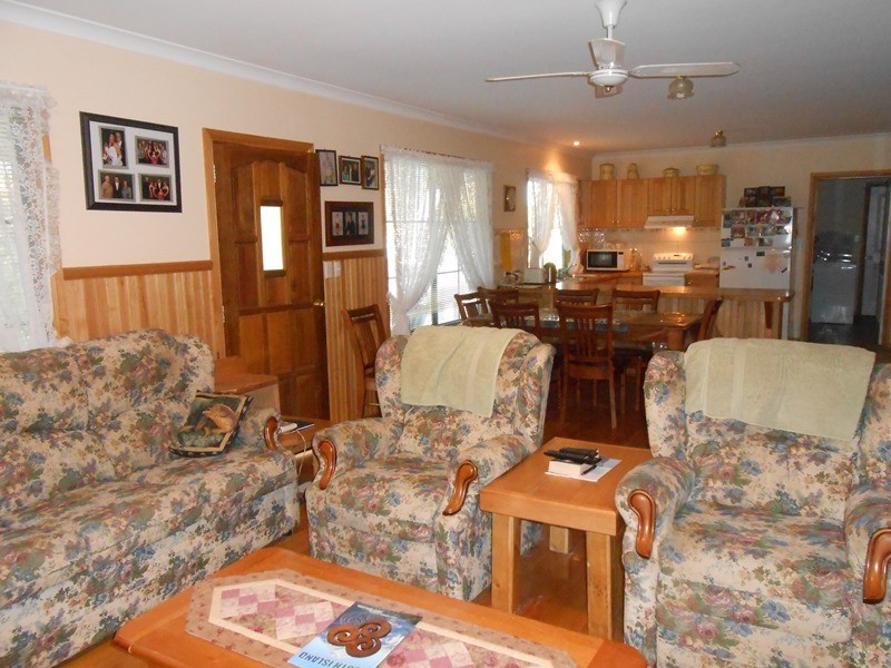 6 Hellisen Court, Yanakie VIC 3960