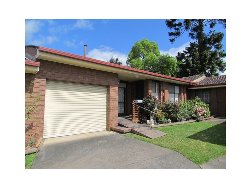 Unit 2/3 Kent Street, Warragul VIC 3820