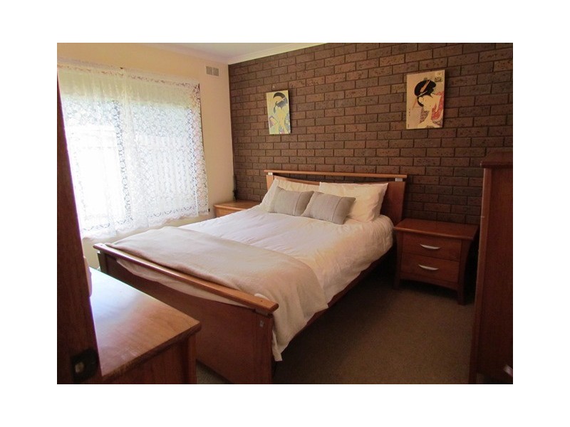 Unit 2/3 Kent Street, Warragul VIC 3820