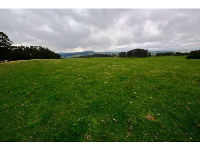 490 Forresters Rd, Hallston VIC 3953