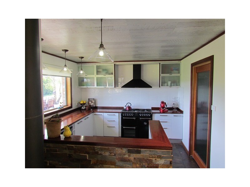 110 Mason Road, Jindivick VIC 3818