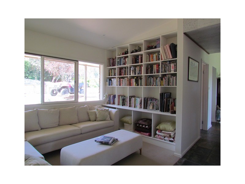 110 Mason Road, Jindivick VIC 3818