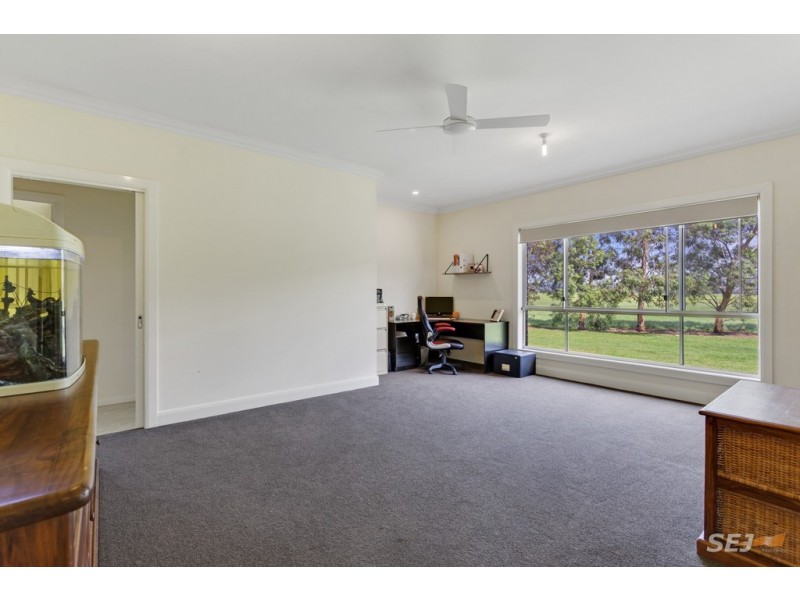 425 Drouin – Korumburra Rd, Drouin South VIC 3818