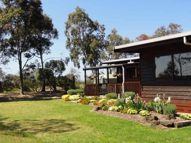 32 Robertson St, Port Welshpool VIC 3965