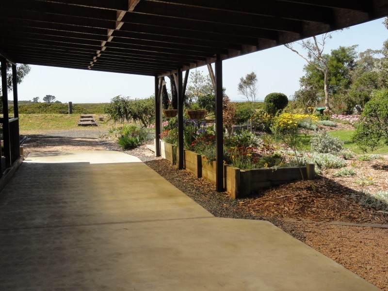 32 Robertson St, Port Welshpool VIC 3965