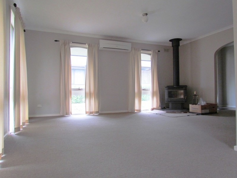 15 Robinson Street, Thorpdale VIC 3835