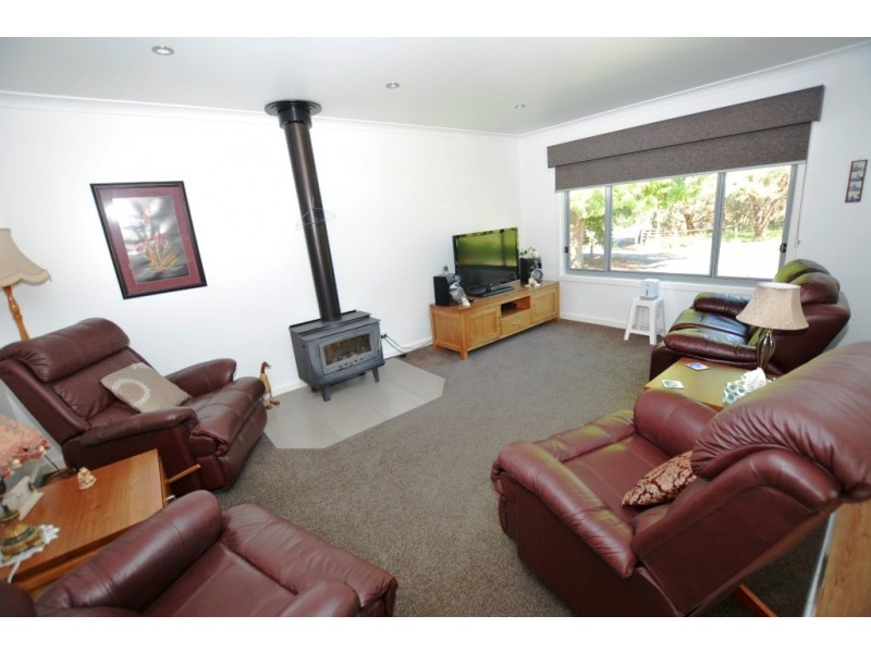 4255 Strzelecki Hwy, Berrys Creek VIC 3953